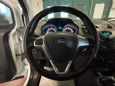 Ford Transit Courier 1.5 TDCi 75CV  Trend (16)