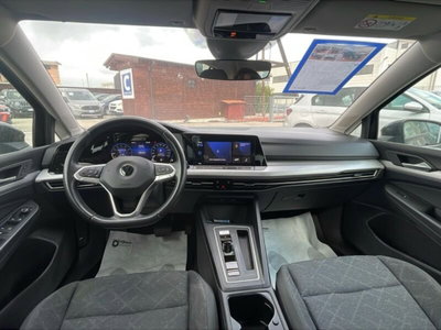 Volkswagen Golf 1.0 eTSI EVO DSG Life (13)