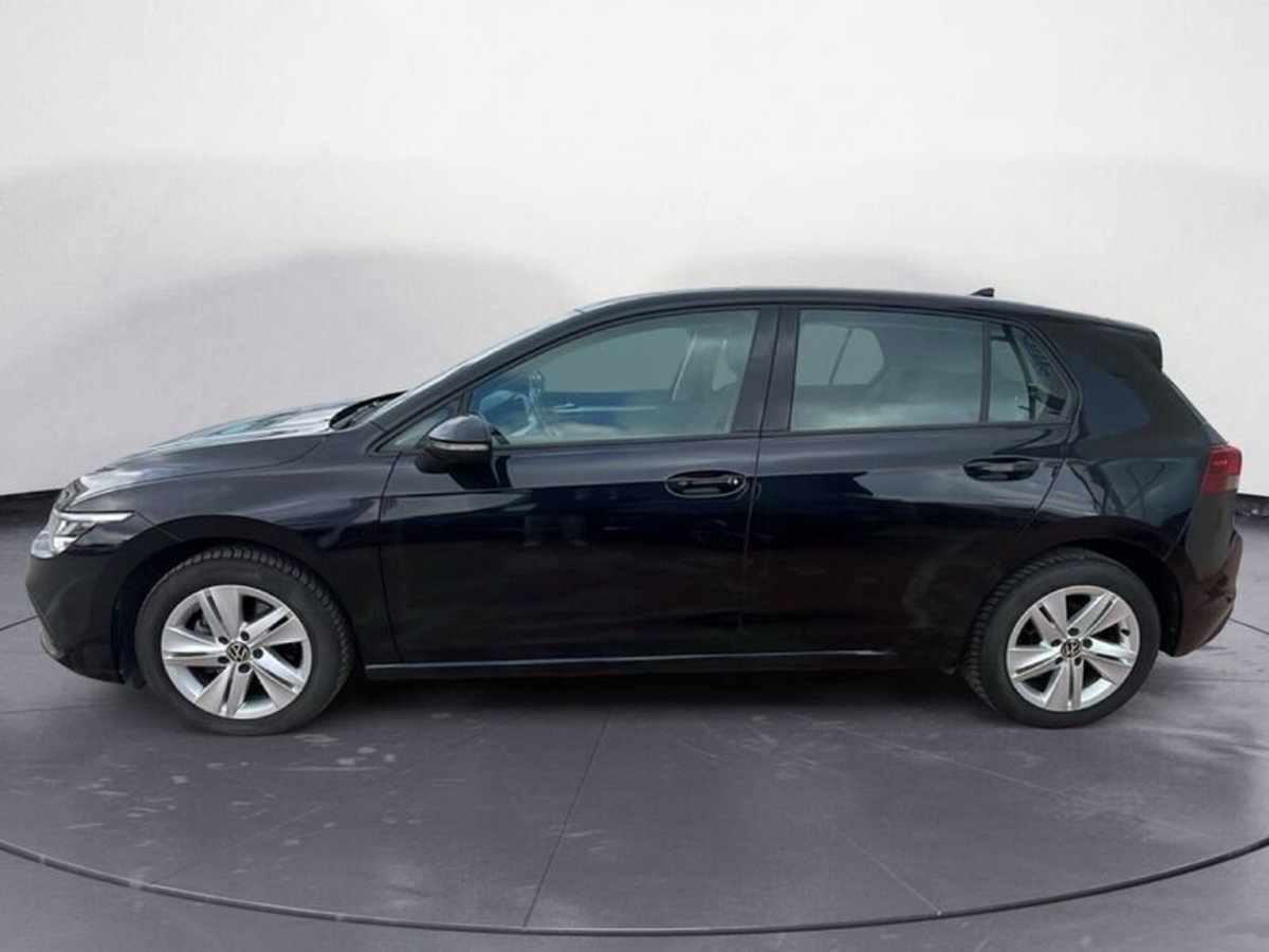 Volkswagen Golf 1.0 eTSI EVO DSG Life (4)