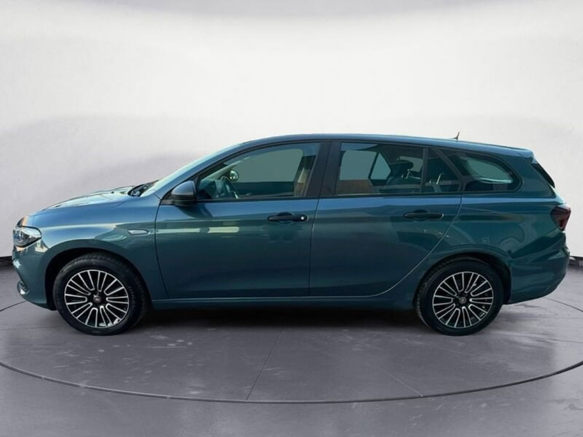 Fiat Tipo 1.5 t4 hybrid Cross 130cv dct (4)