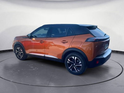 Peugeot 2008 BlueHDi 100 S&S GT Line (4)