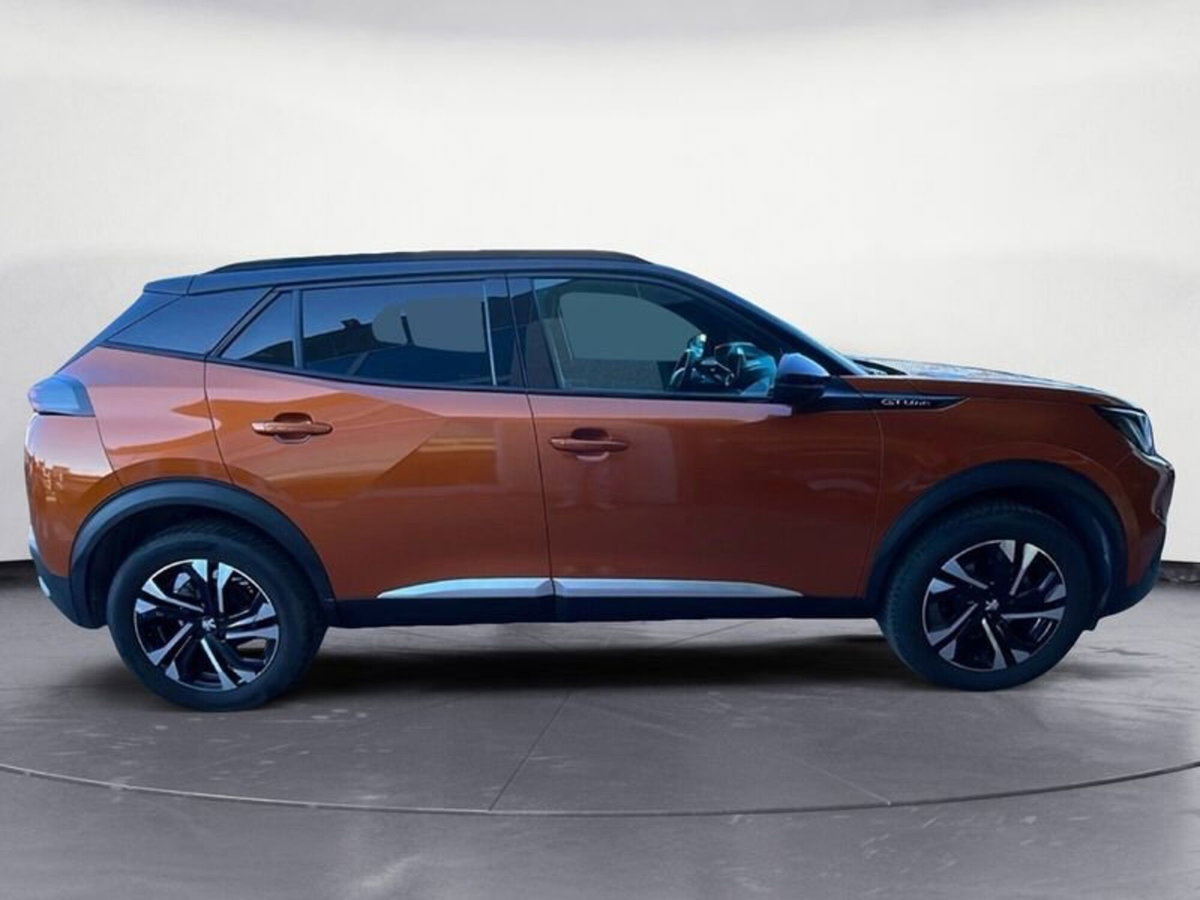 Peugeot 2008 BlueHDi 100 S&S GT Line (6)