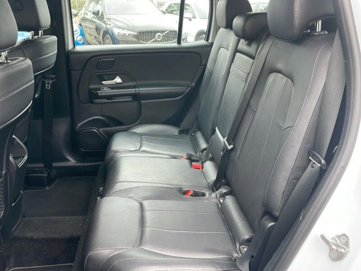 Mercedes-Benz GLB 200 d Business Extra auto 7p.ti (12)