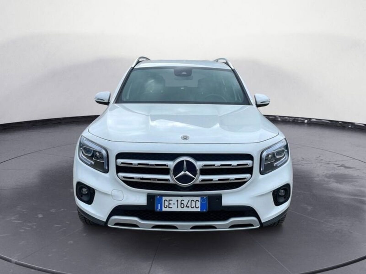 Mercedes-Benz GLB 200 d Business Extra auto 7p.ti (2)