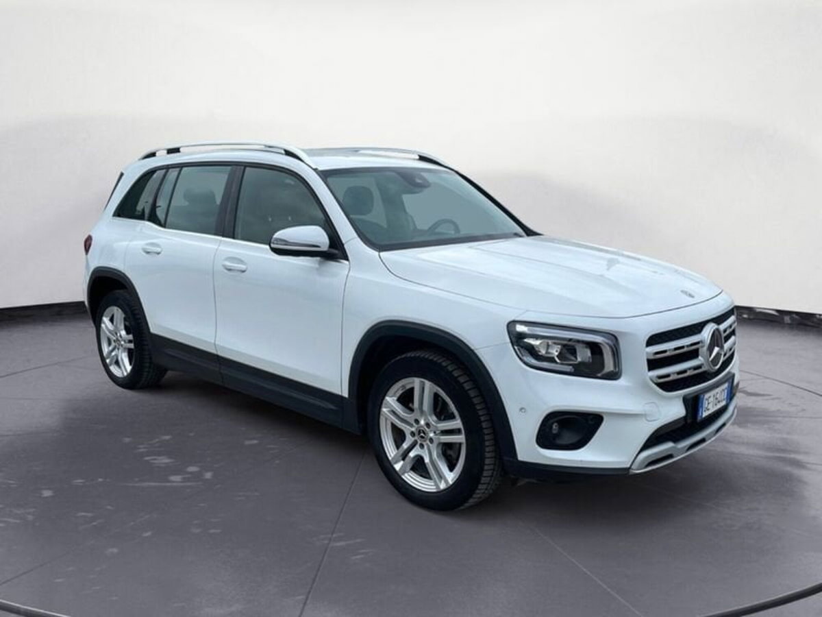 Mercedes-Benz GLB 200 d Business Extra auto 7p.ti (3)