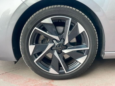 Peugeot 308 BlueHDi 130 S&S EAT8 Allure Pack (7)