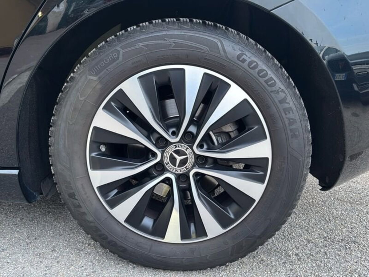 Mercedes-Benz Classe A 180 d Business Extra auto (10)