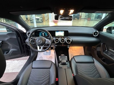 Mercedes-Benz Classe A 180 d Business Extra auto (13)
