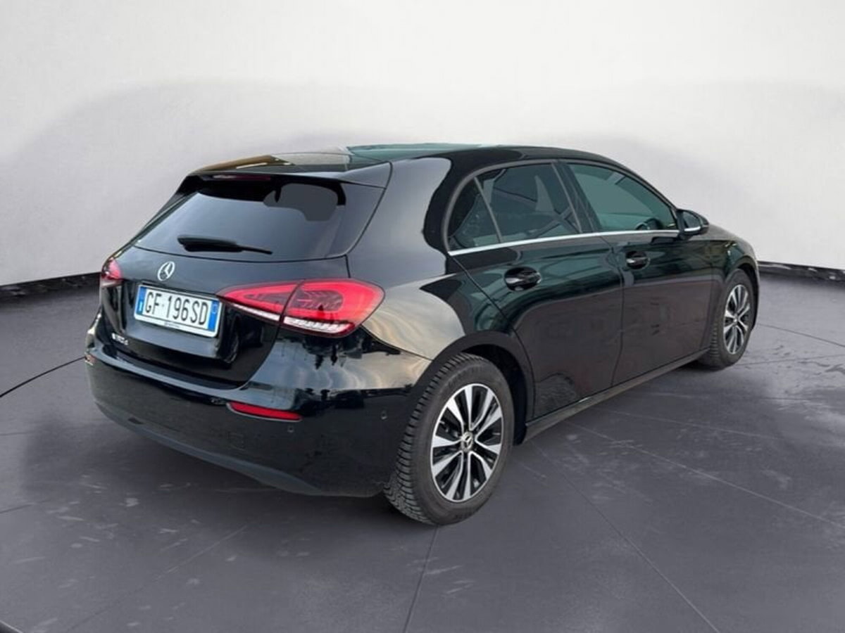Mercedes-Benz Classe A 180 d Business Extra auto (5)
