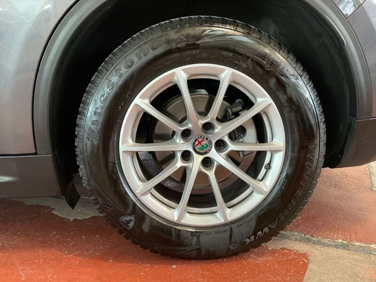 Alfa Romeo Stelvio Stelvio 2.2 Turbodiesel 190 CV AT8 Q4 Super Business (18)