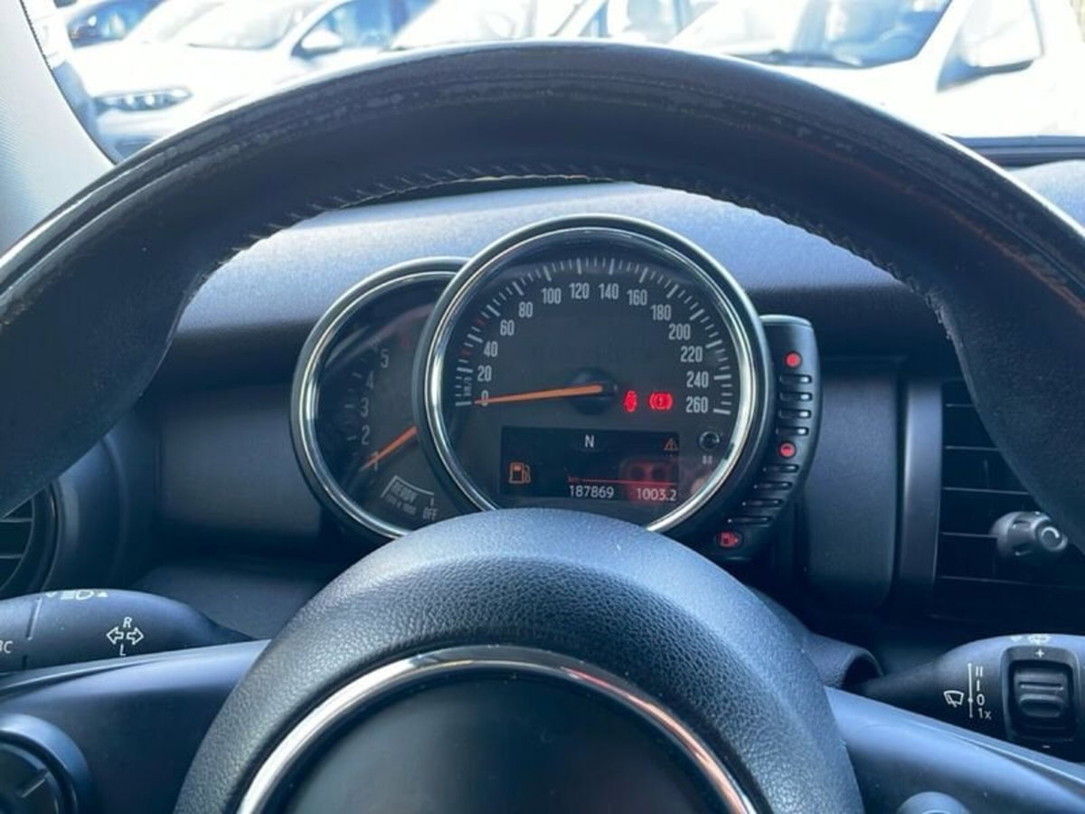 MINI Mini 1.5 One D 5 porte (14)