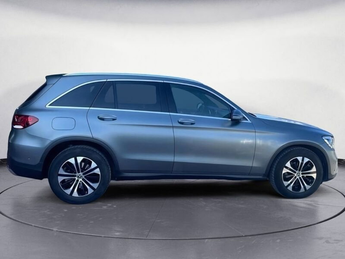 Mercedes-Benz GLC SUV 220 d 4Matic Sport (4)