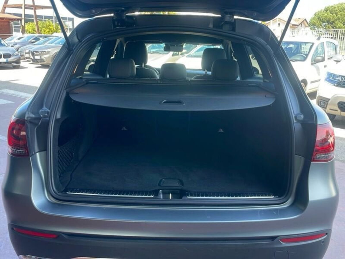 Mercedes-Benz GLC SUV 220 d 4Matic Sport (8)