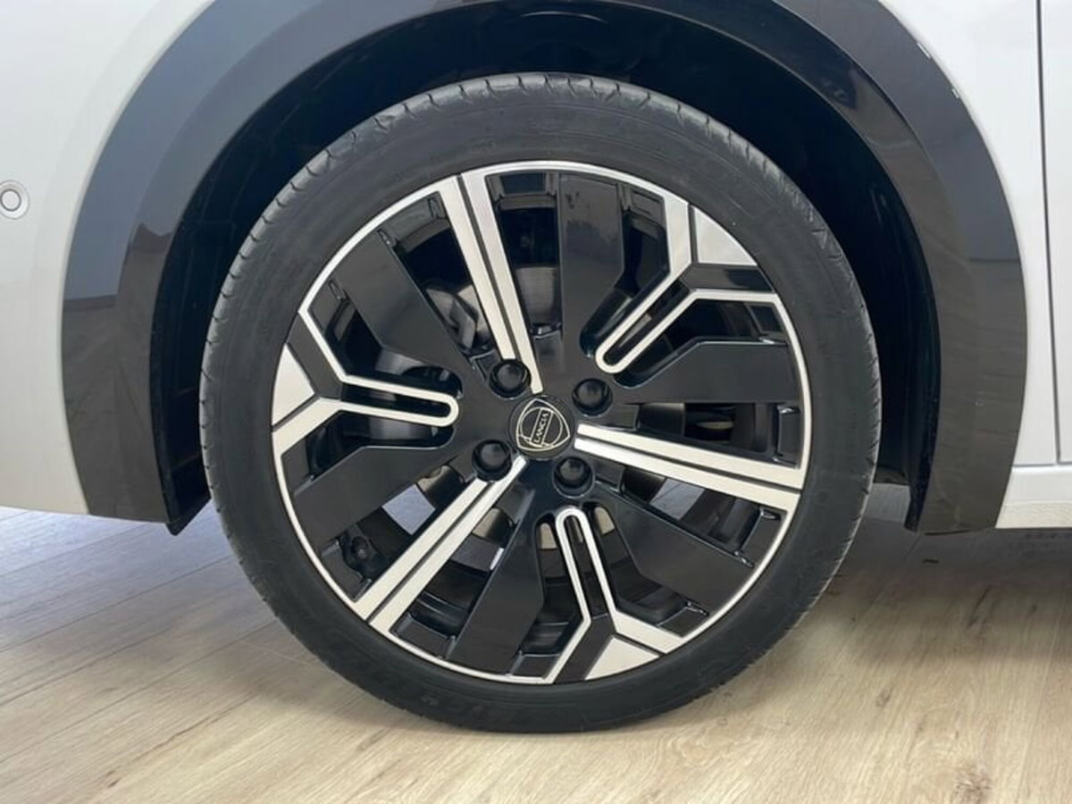 Lancia Ypsilon 1.2 LX 100cv (10)