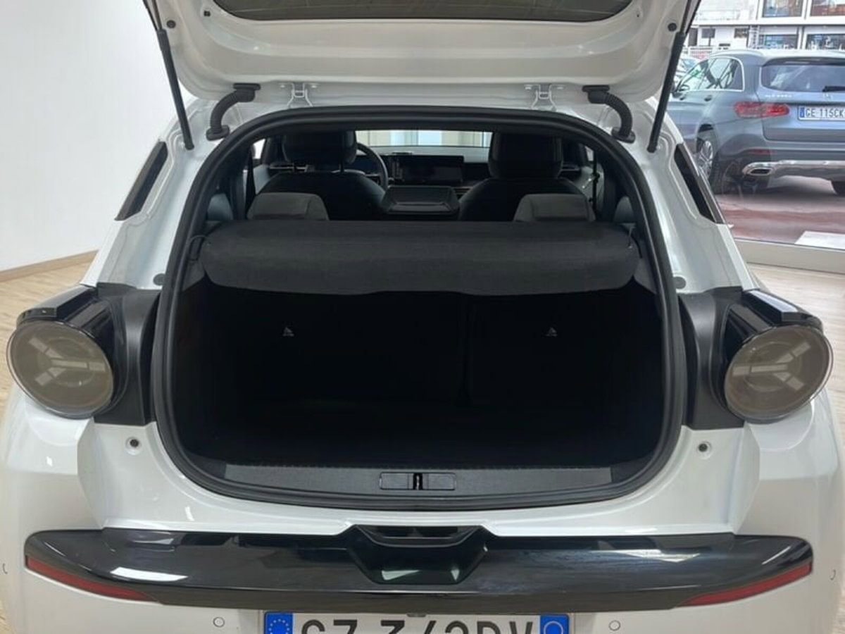 Lancia Ypsilon 1.2 LX 100cv (9)
