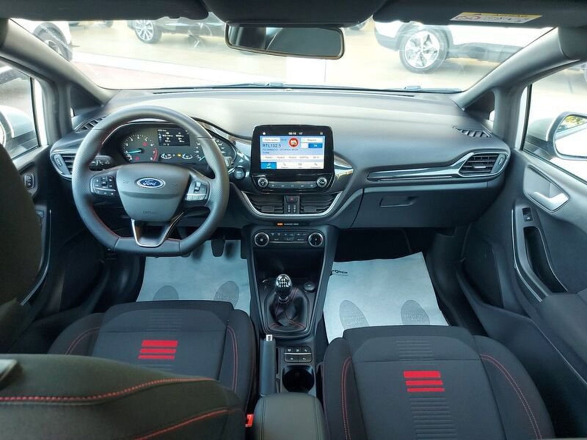 Ford Fiesta 1.0 Ecoboost Hybrid 125 CV DCT 5 porte ST-Line (14)