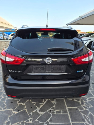 Nissan Qashqai 1.5 dCi Tekna (7)