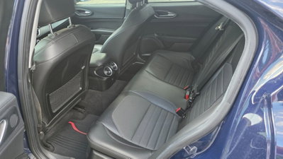 Alfa Romeo Giulia 2.2 Turbodiesel 180 CV AT8 Super (10)