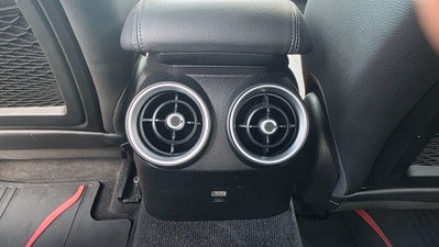 Alfa Romeo Giulia 2.2 Turbodiesel 180 CV AT8 Super (12)