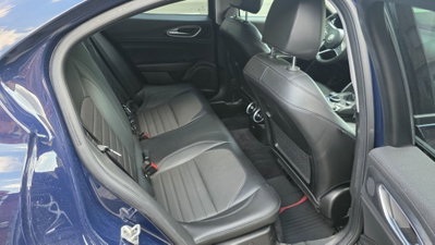 Alfa Romeo Giulia 2.2 Turbodiesel 180 CV AT8 Super (13)