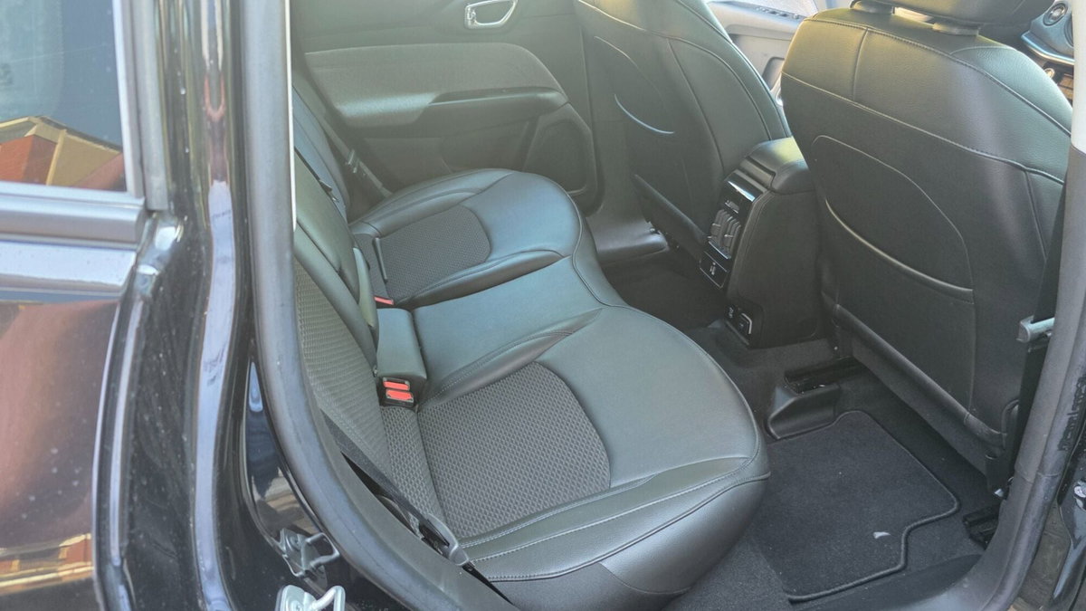 Jeep Compass 1.3 T4 190CV PHEV AT6 4xe Limited (9)