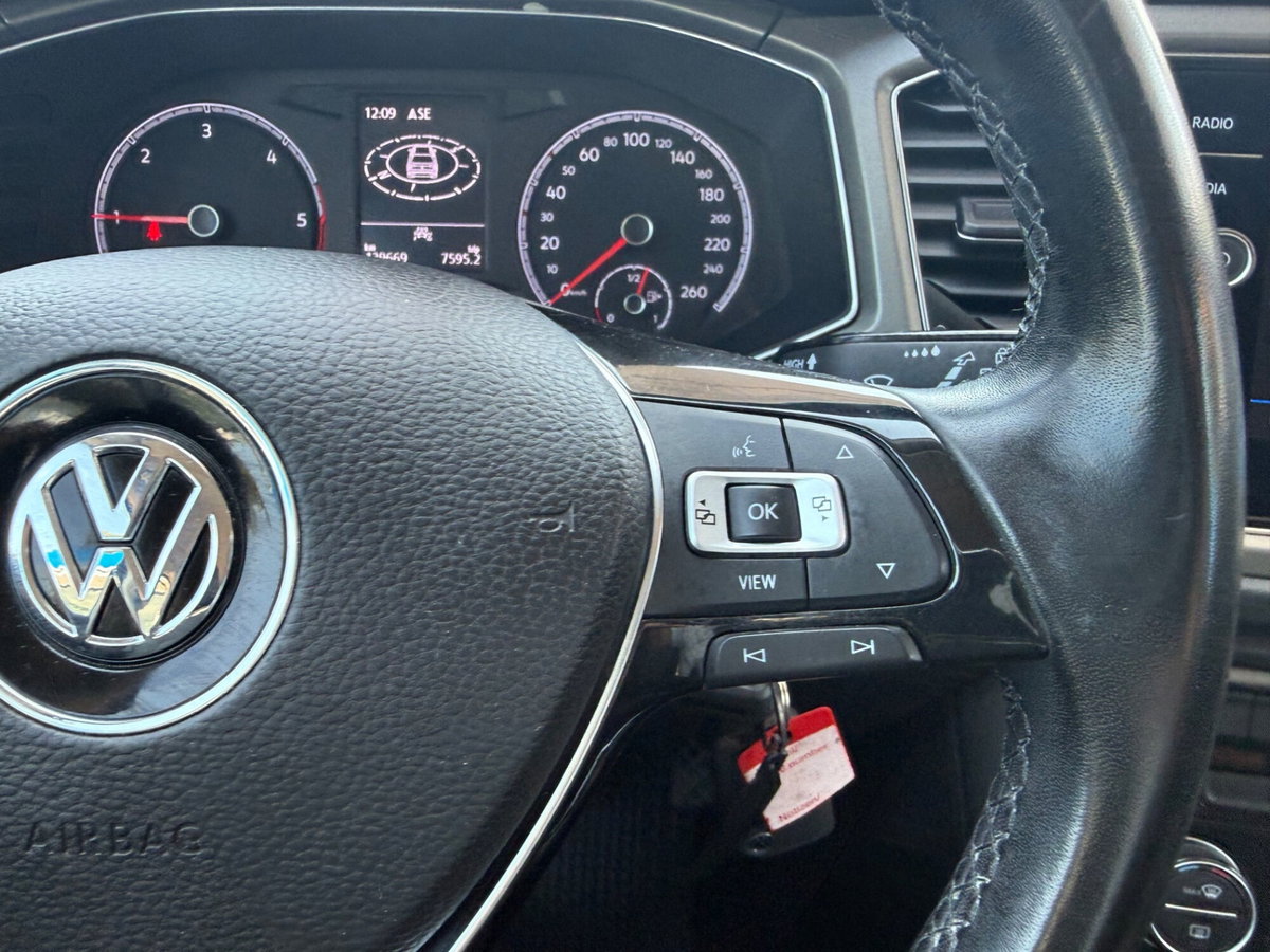 Volkswagen T-Roc 1.6 TDI SCR Style BlueMotion Technology (16)