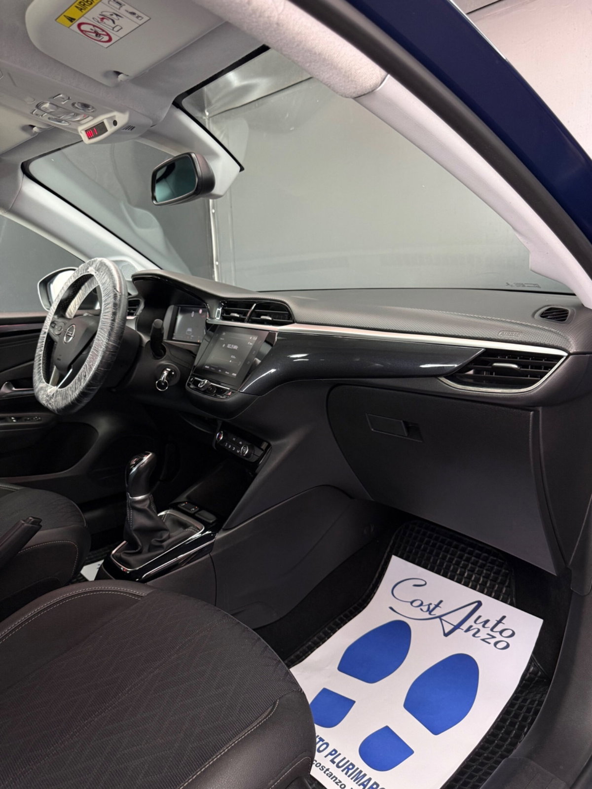 Opel Corsa 1.2 Elegance (10)