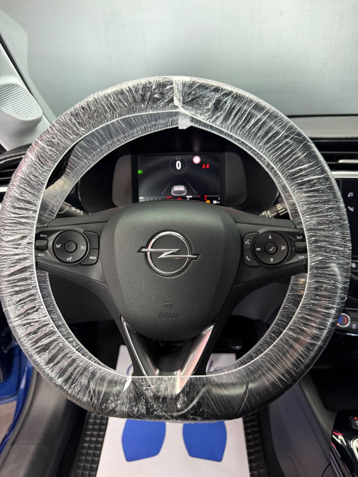 Opel Corsa 1.2 Elegance (11)