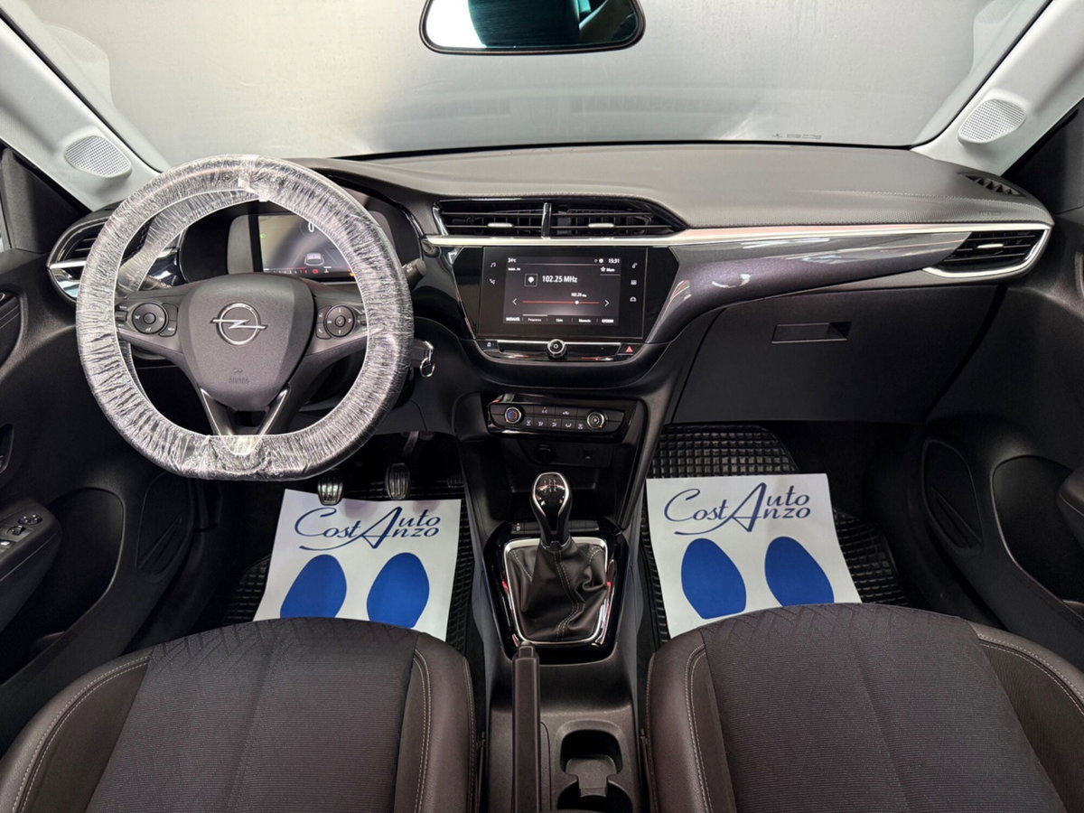 Opel Corsa 1.2 Elegance (9)