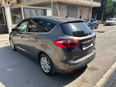 Ford C-Max 1.6 TDCi 95CV Titanium (13)