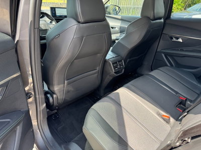Peugeot 3008 BlueHDi 130 S&S EAT8 Allure Pack (11)