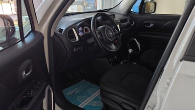 Jeep Renegade 2.0 Mjt 140CV 4WD Active Drive Limited (11)