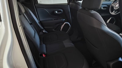 Jeep Renegade 2.0 Mjt 140CV 4WD Active Drive Limited (16)