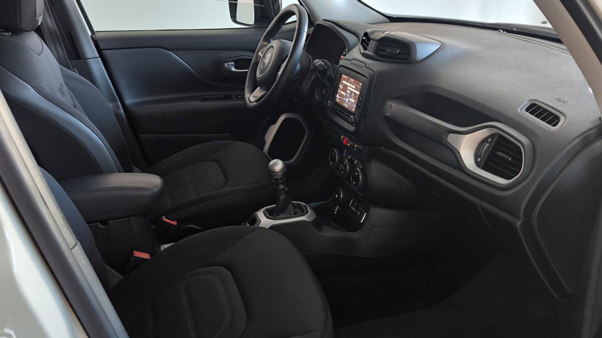 Jeep Renegade 2.0 Mjt 140CV 4WD Active Drive Limited (18)