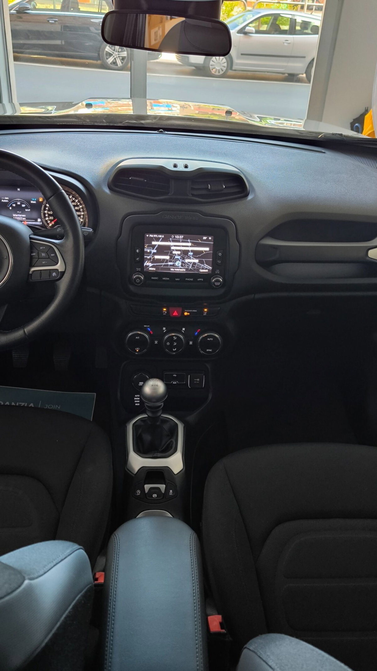Jeep Renegade 2.0 Mjt 140CV 4WD Active Drive Limited (20)