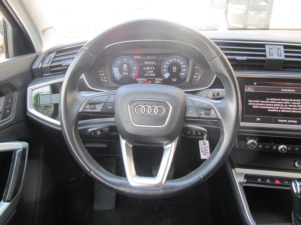 Audi Q3 35 TDI quattro S tronic Business (7)