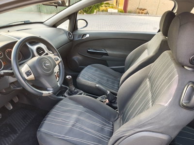 Opel Corsa 1.3 CDTI 90CV 3 porte Sport (9)