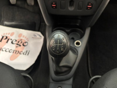 Dacia Sandero 1.5 dCi 8V 75CV Extra (16)
