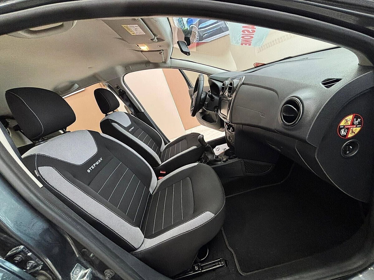 Dacia Sandero Stepway 1.5 dCi 8V 90CV (8)