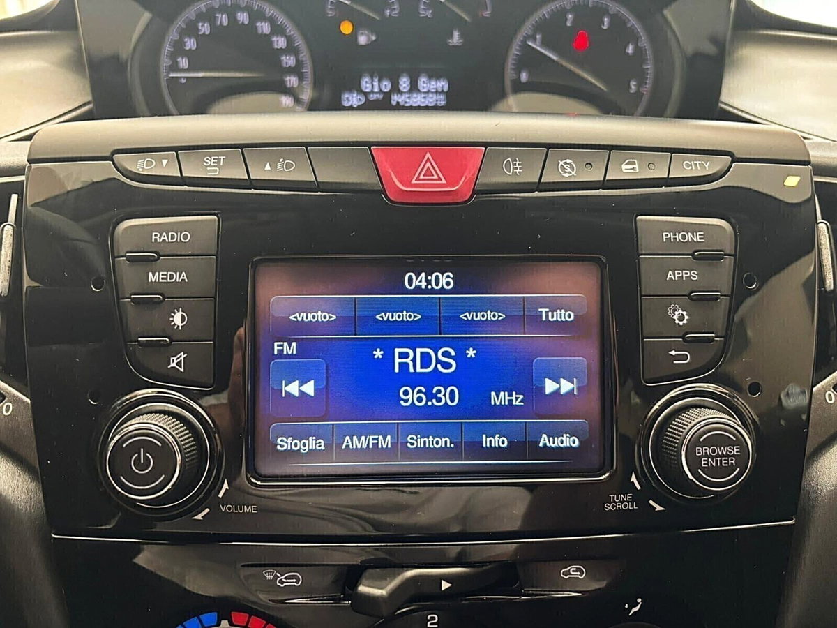 Lancia Ypsilon 1.3 MJT 16V 95 CV 5 porte S&S Silver (13)