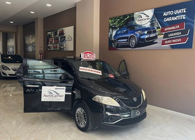 Lancia Ypsilon 1.3 MJT 16V 95 CV 5 porte S&S Silver (20)
