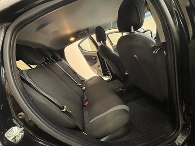 Lancia Ypsilon 1.3 MJT 16V 95 CV 5 porte S&S Silver (9)