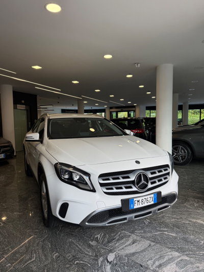 Mercedes-Benz GLA SUV 200 d Automatic Sport (3)