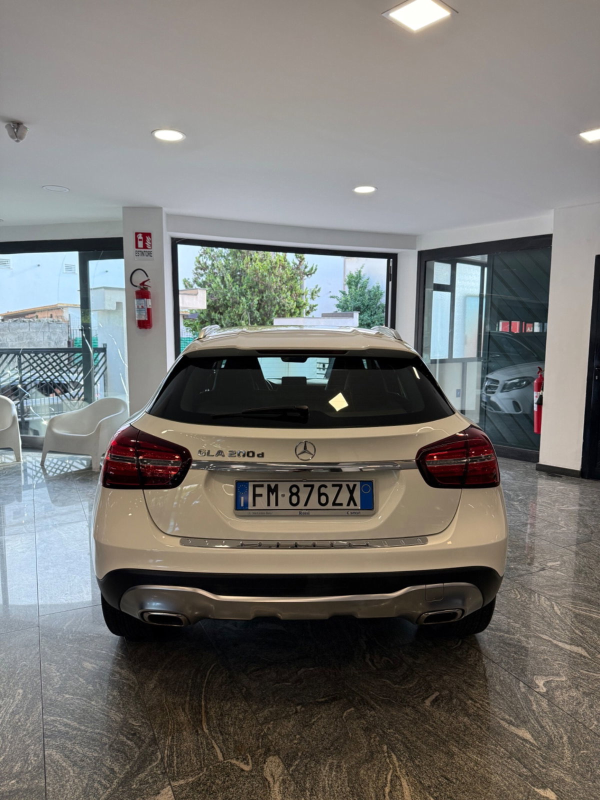 Mercedes-Benz GLA SUV 200 d Automatic Sport (5)
