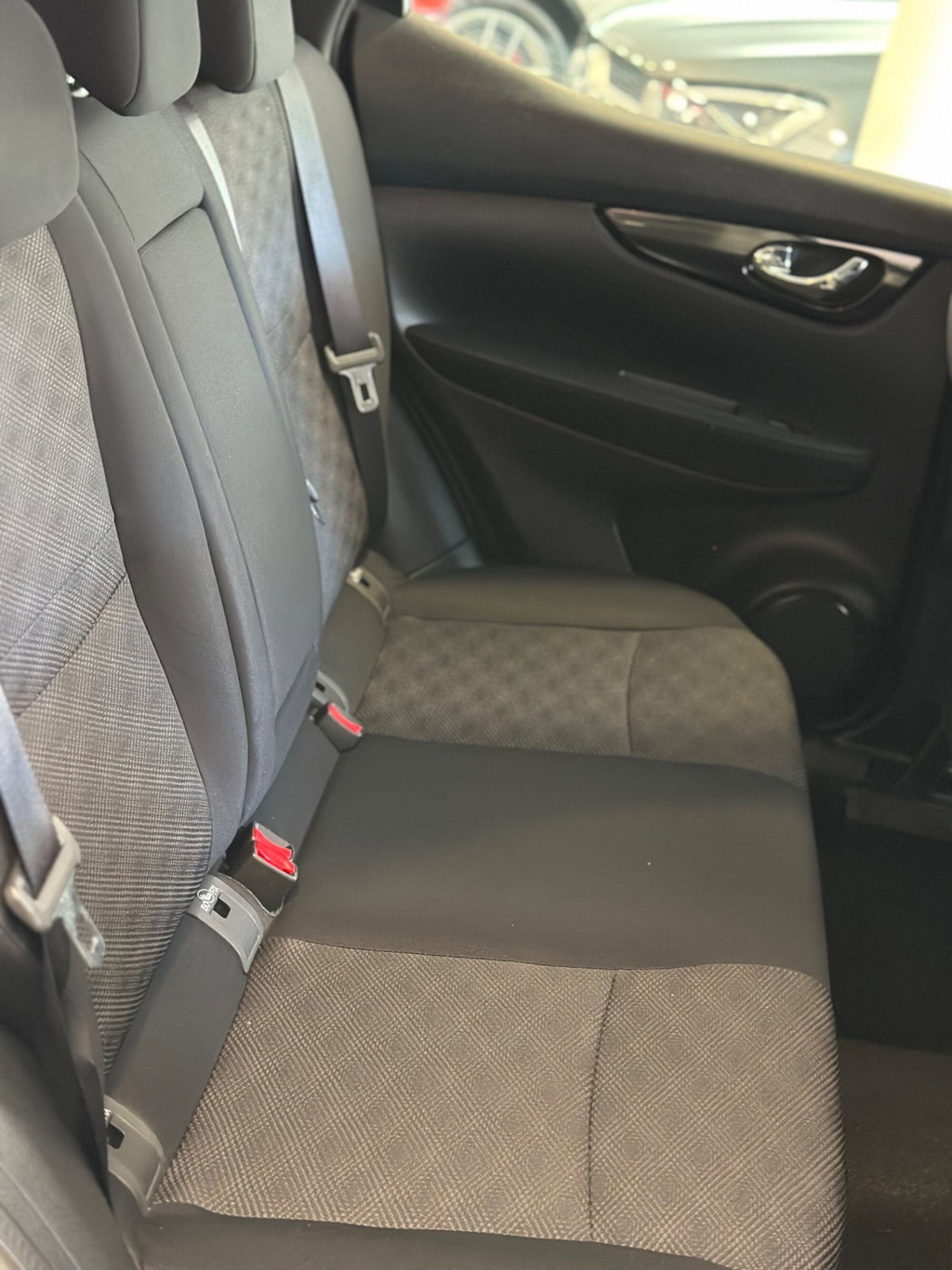 Nissan Qashqai 1.5 dCi Acenta (10)