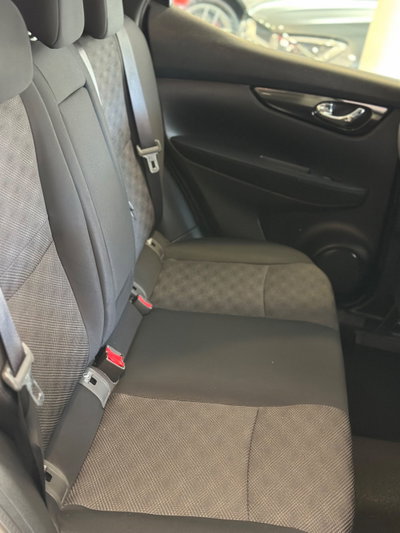 Nissan Qashqai 1.5 dCi Acenta (10)
