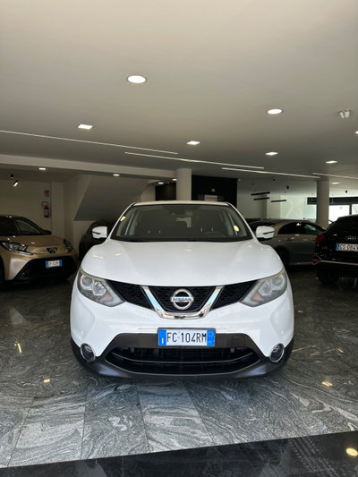 Nissan Qashqai 1.5 dCi Acenta (2)