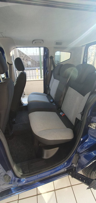 Fiat Qubo 1.3 MJT 80 CV Lounge (8)