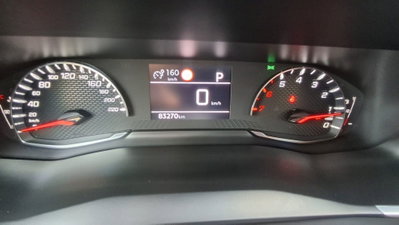 Peugeot 2008 PureTech 130 S&S EAT8 Active Pack (10)