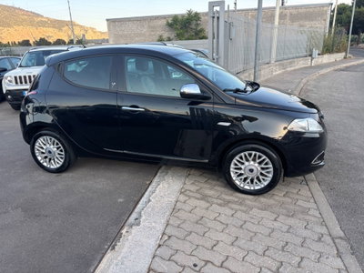 Lancia Ypsilon 1.3 MJT 16V 95 CV 5 porte S&S Gold (5)